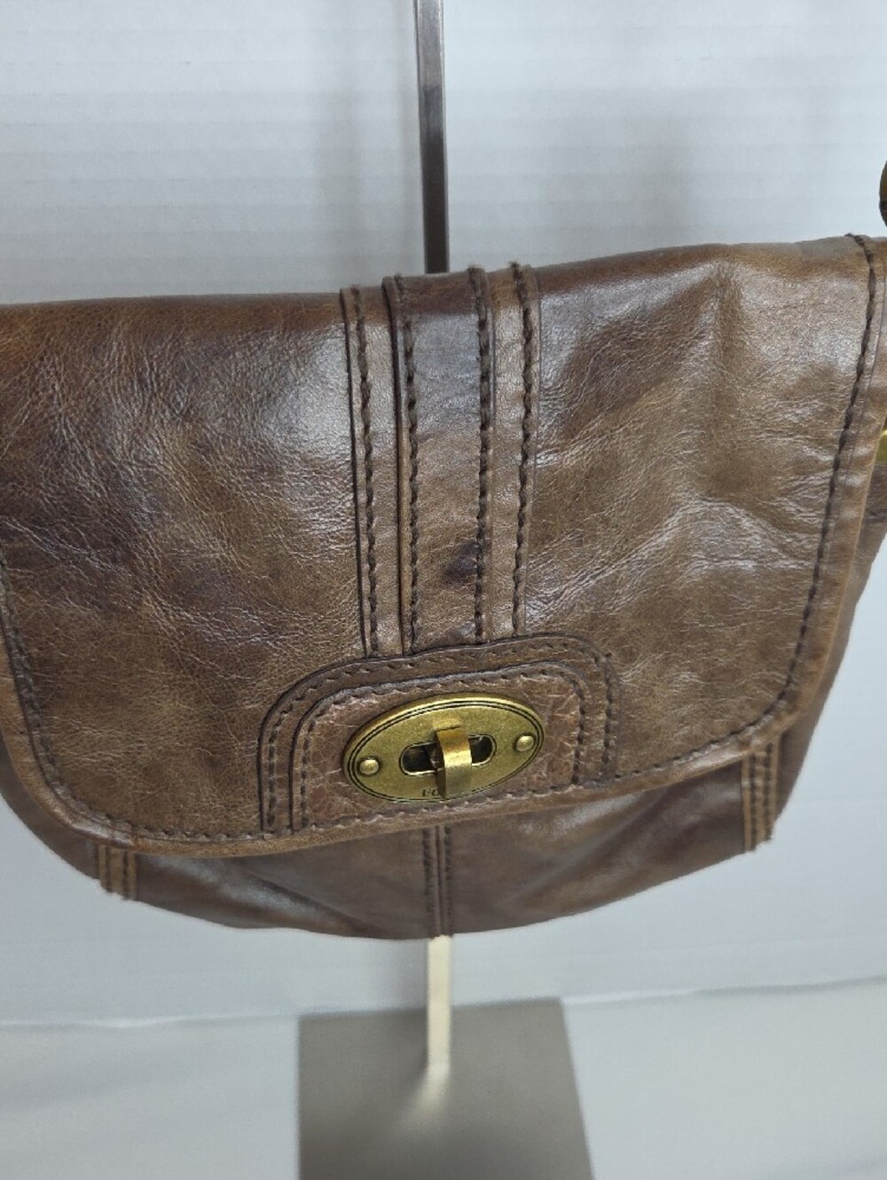 Vintage Fossil Brown Leather Shoulder Bag - Picture 3 of 11